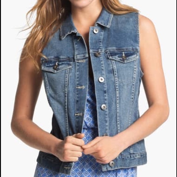 Two by Vince Camuto Jackets & Blazers - TWO BY VINCE CAMUTO Denim Vest